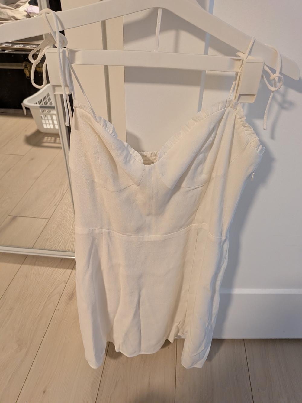 Aritzia Cream Tie-Shoulder Sweetheart Mini Dress